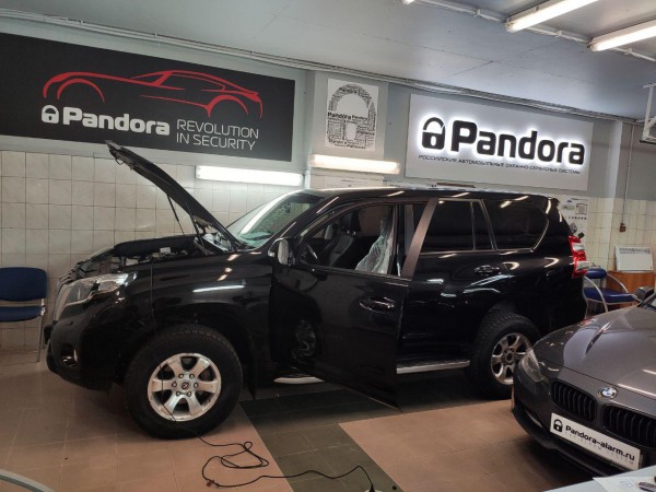 Toyota Land Cruiser Prado установка Pandect X-3190